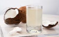 beneficios da agua de coco informacoes nutricionais